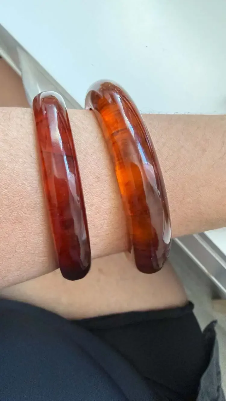Vintage Bakelite Amber Tortoiseshell Bangle Bracelets Set of 2. - Picture 2 of 6